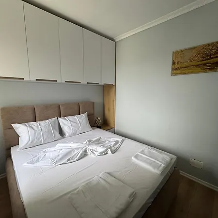 Apartament Ari